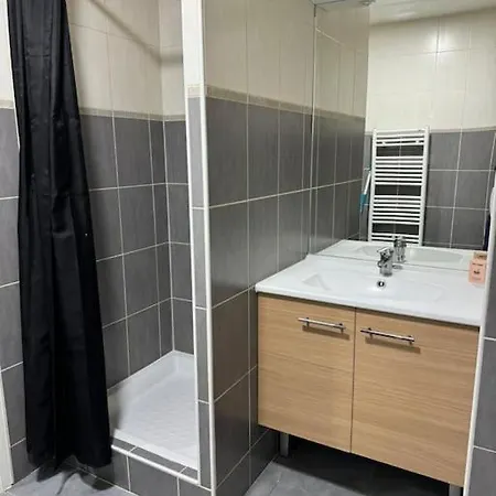 Apartmán M12 - Marquer - Joli Studio Central Avec Garage Annemasse